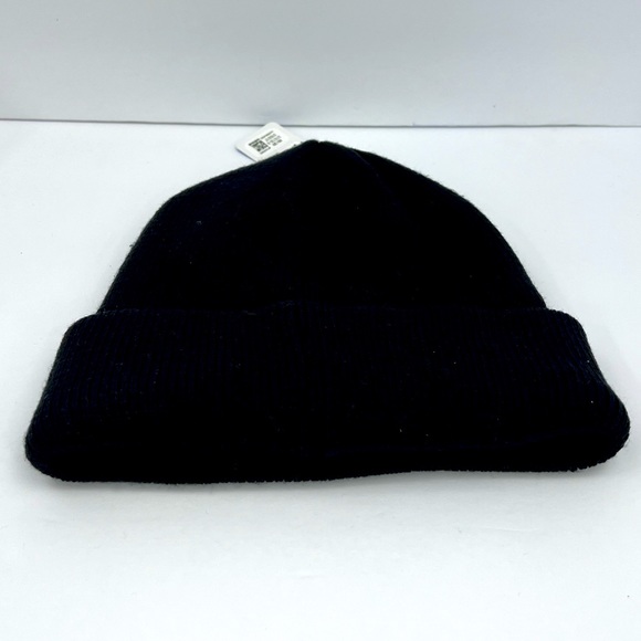 ADIDASđź’Ż BLACK STANDARD FIT BEANIE HAT, ONE SIZE, GOLD LOGO EMBROIDERED, UNISEX - Picture 13 of 13